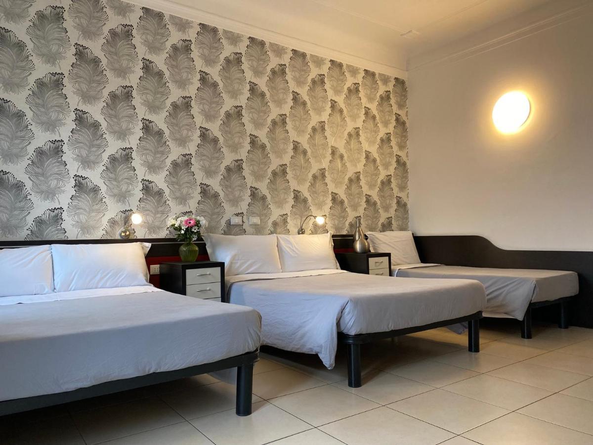 Hotel Rossovino Milano ภายนอก รูปภาพ