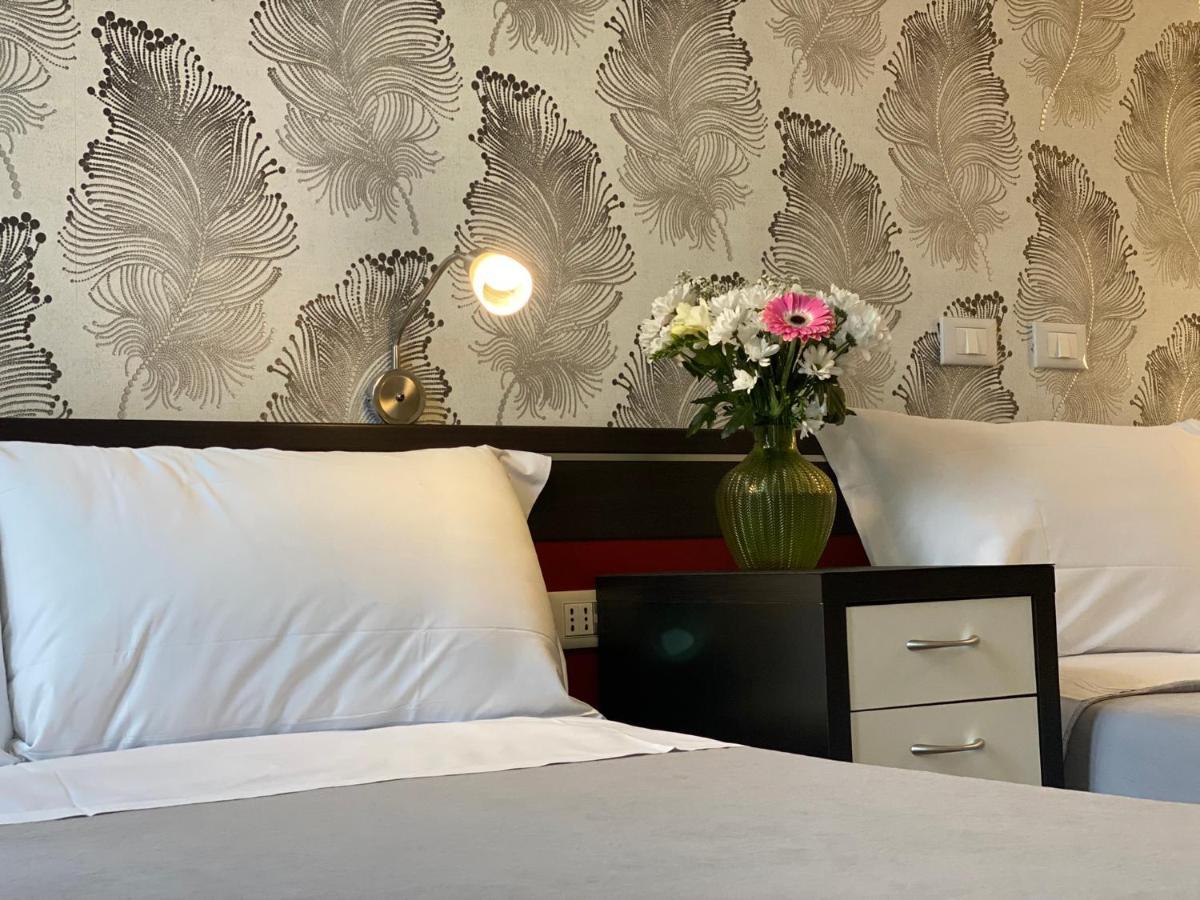 Hotel Rossovino Milano ภายนอก รูปภาพ
