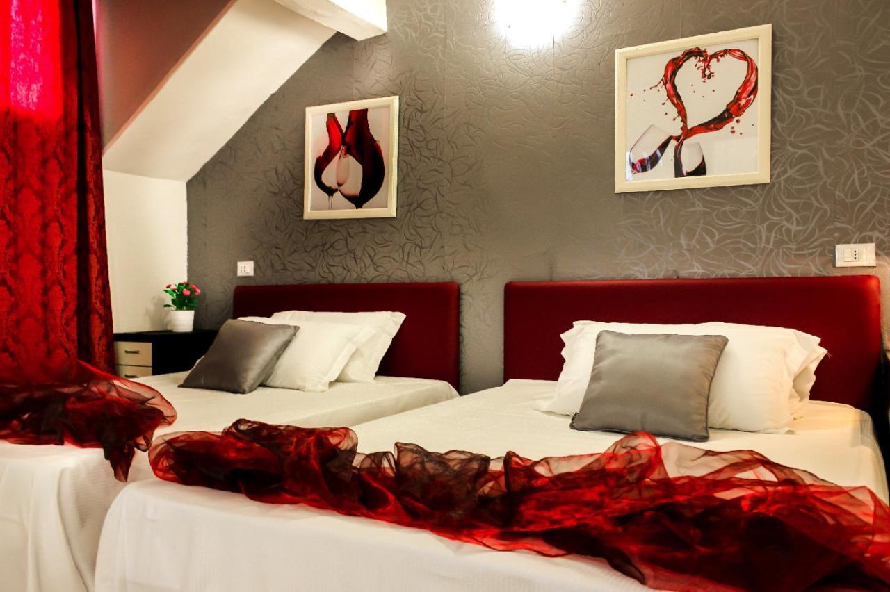 Hotel Rossovino Milano ภายนอก รูปภาพ