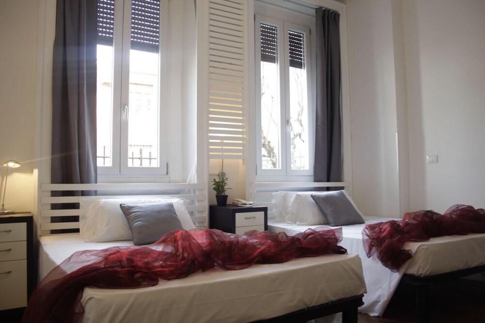 Hotel Rossovino Milano ภายนอก รูปภาพ